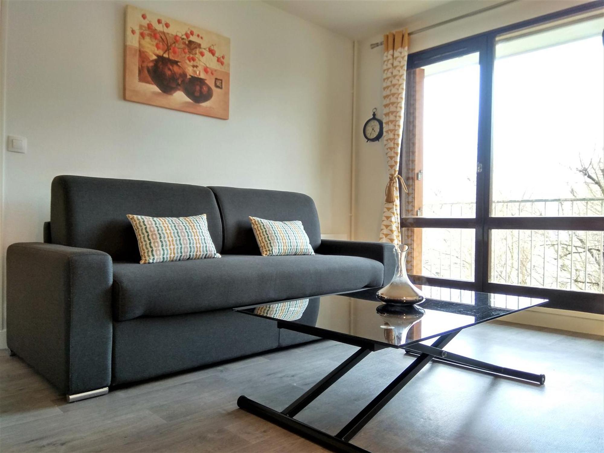 Budget Apart With Balcony And Great View Saint-Denis  Kültér fotó