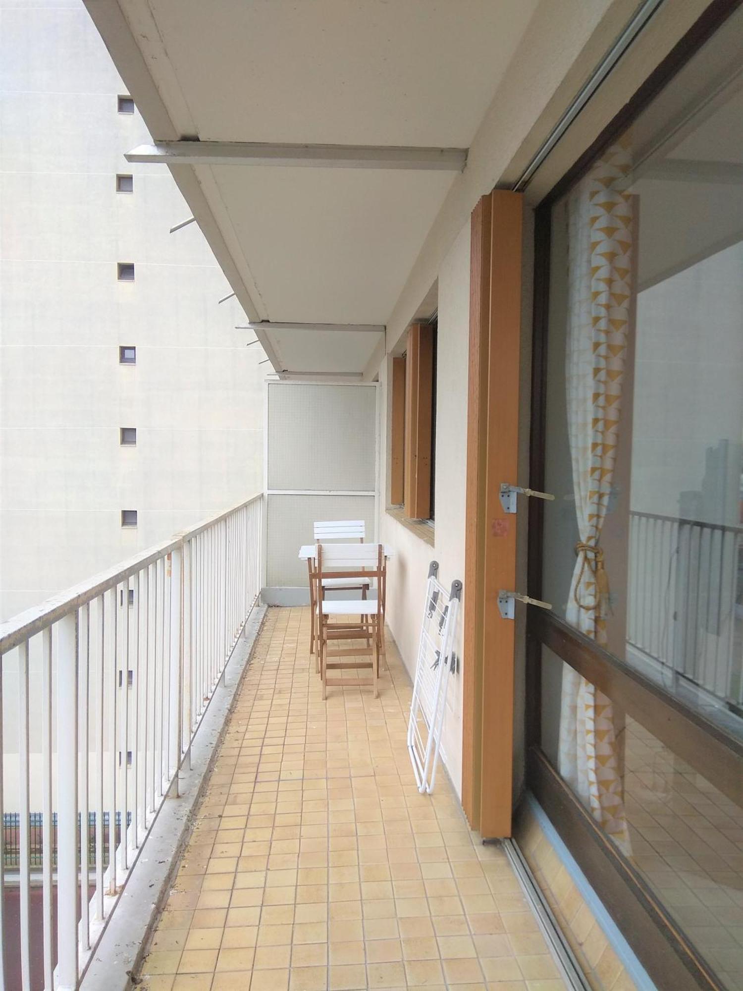 Budget Apart With Balcony And Great View Saint-Denis  Kültér fotó